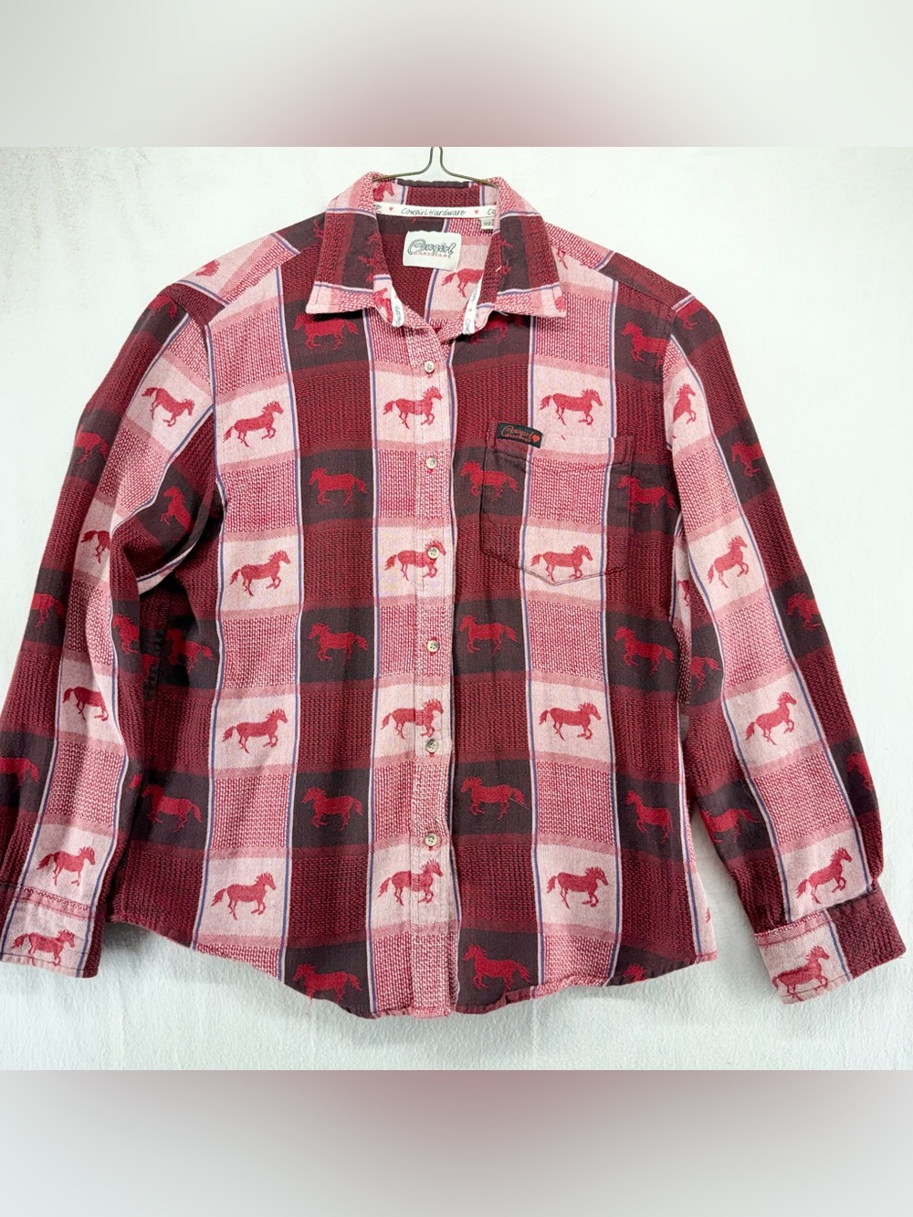 Cowgirl Hardware Red Horse Button Up Shirt Textured Thick Blouse Size Medium
